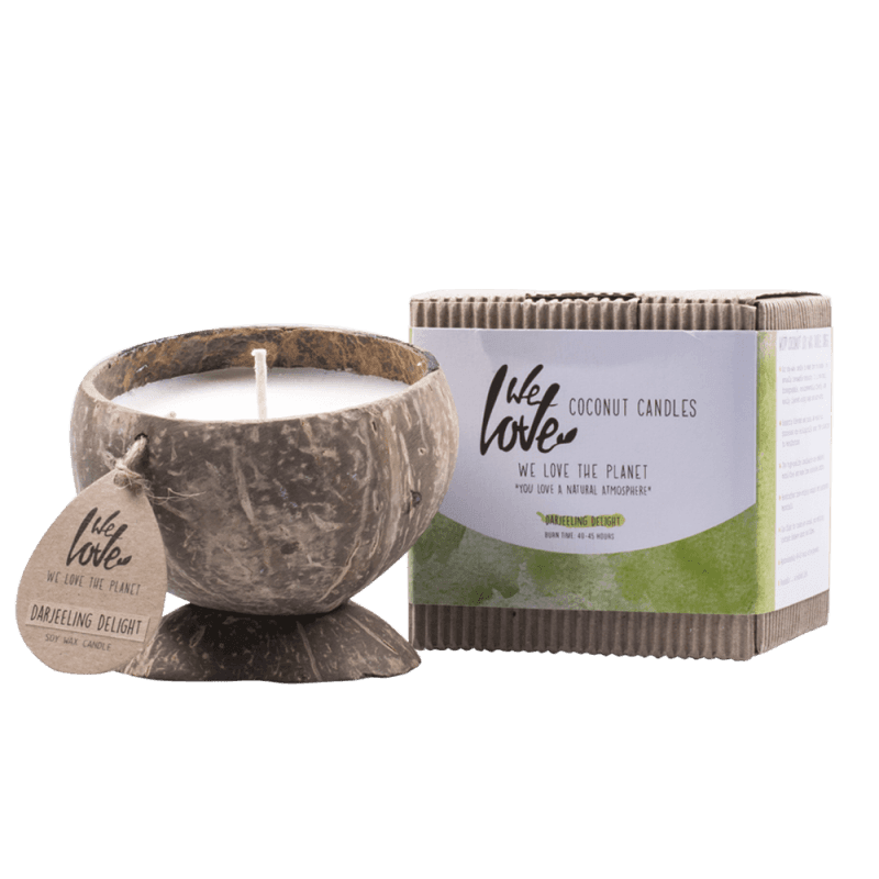 We Love The Planet - WLTP Soy Wax Candle in Coconut Shell Darjeeling Delight